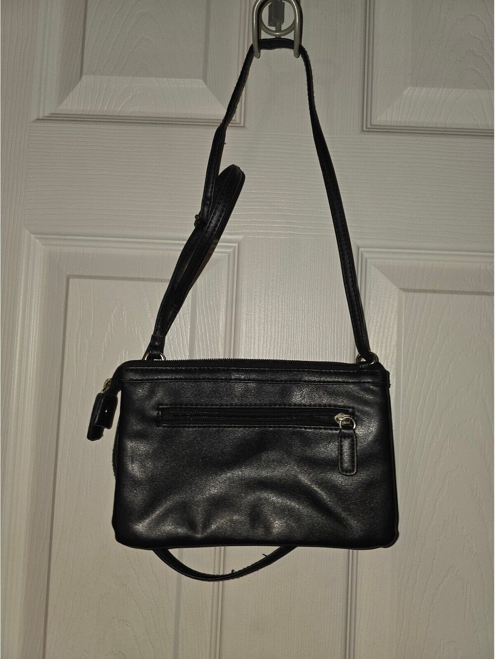 Black crossbody purse